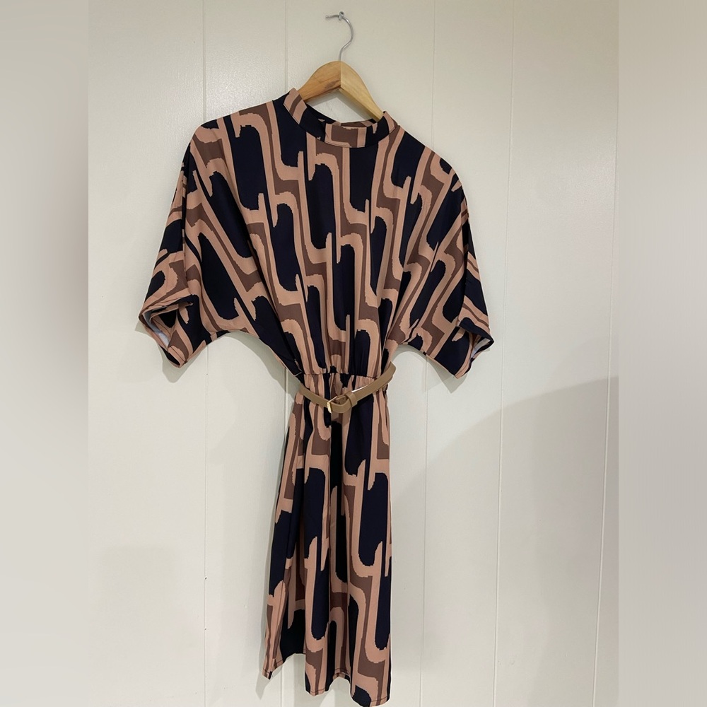 All over print A Line Dress - Picture 3 of 8
